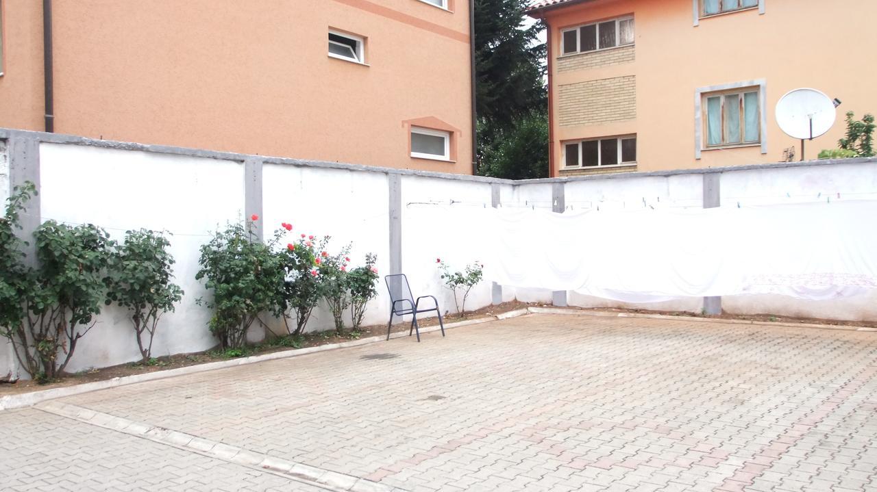 Hotel Gjallica Kukes Luaran gambar