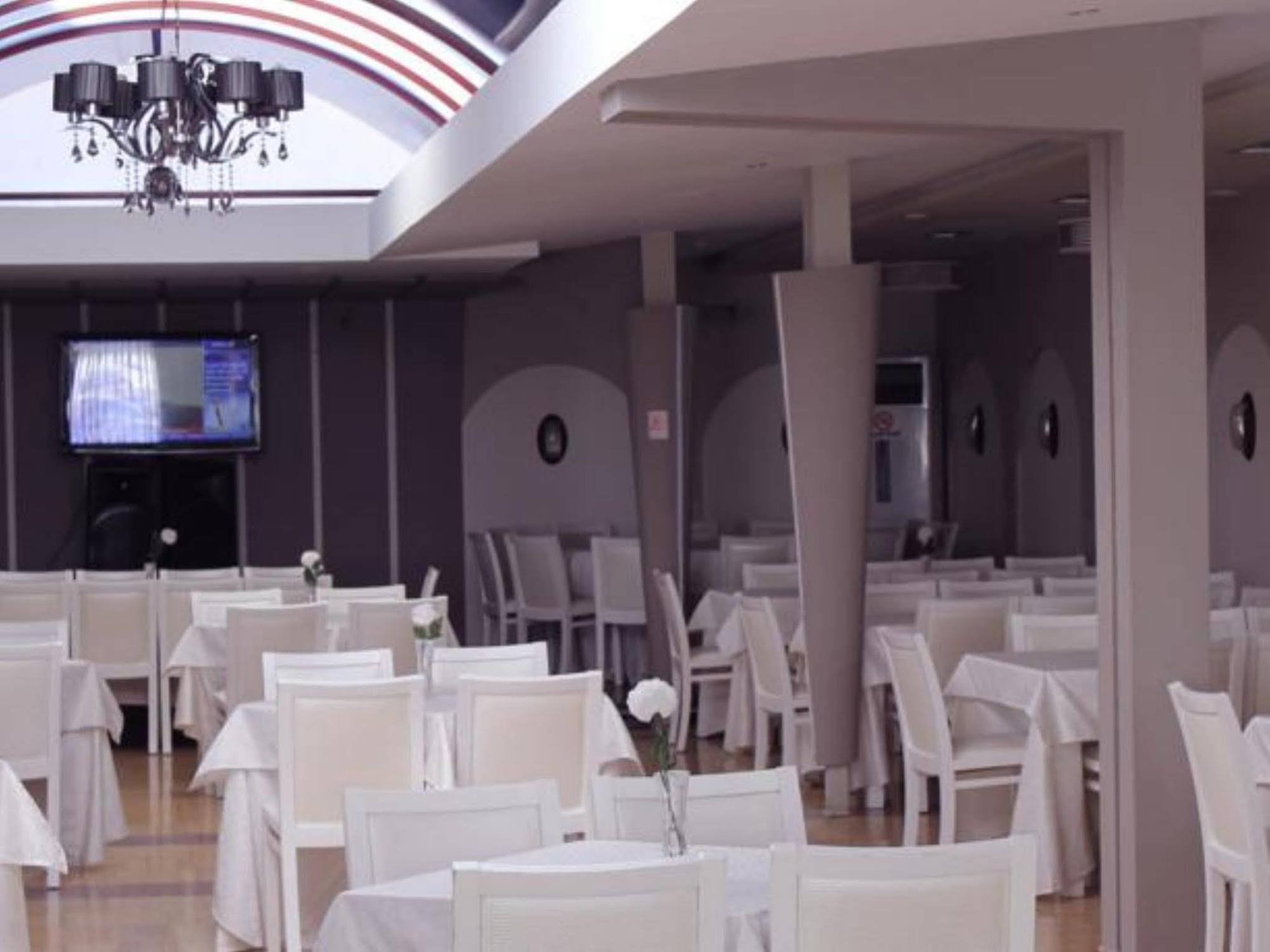 Hotel Gjallica Kukes Luaran gambar